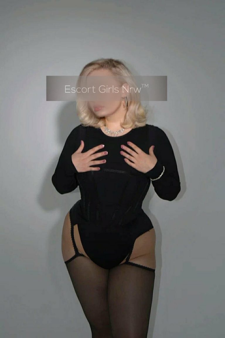 Escort callgirl Urszula