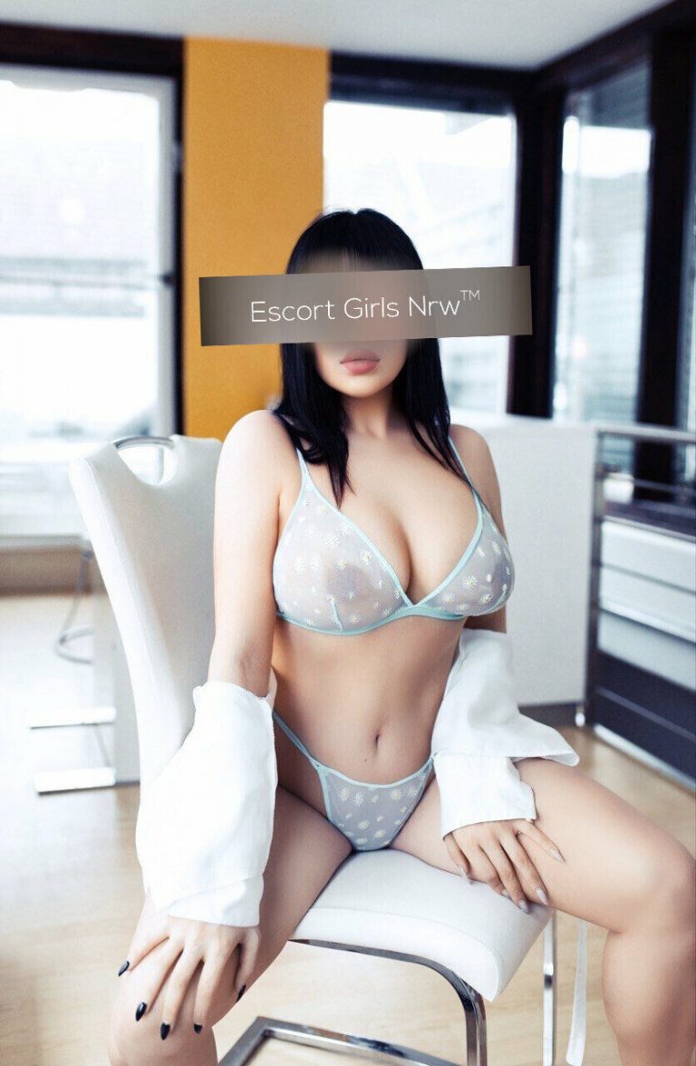 Escort callgirl Selma